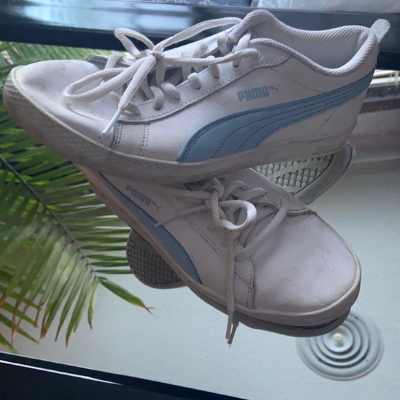 Puma sneakers - Picture 1 of 4